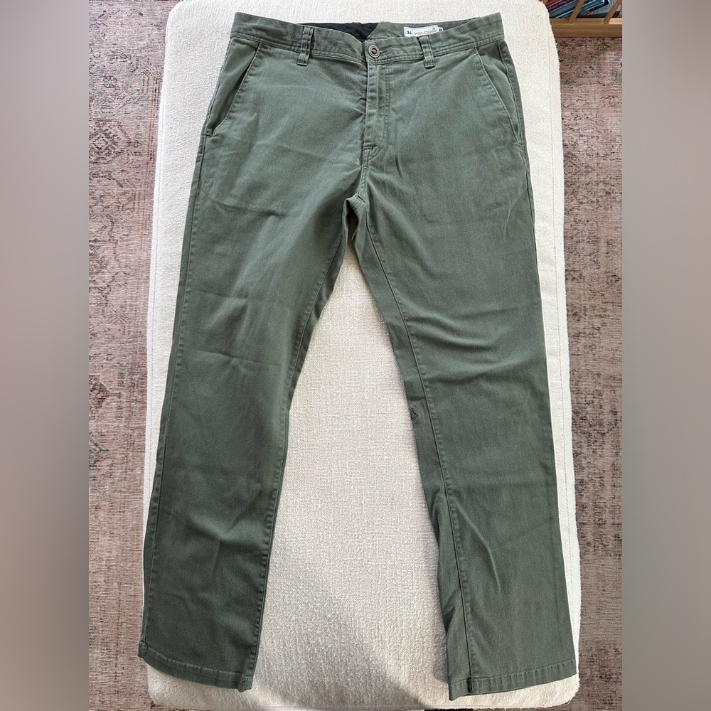VOLCOM pants